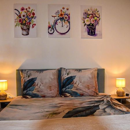 Mimosa Bed & Breakfast In Ijsselmuiden 外观 照片